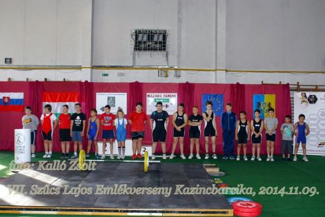 130._sz.l.emlekv.2_fekvo_74_bemutatas.jpg